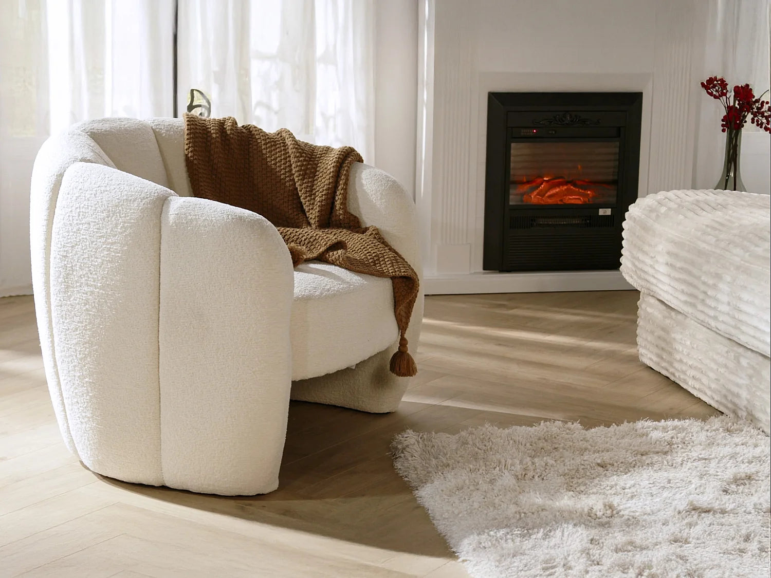 Fauteuil coquillage Bubble en tissu chenille beige - DELIPO